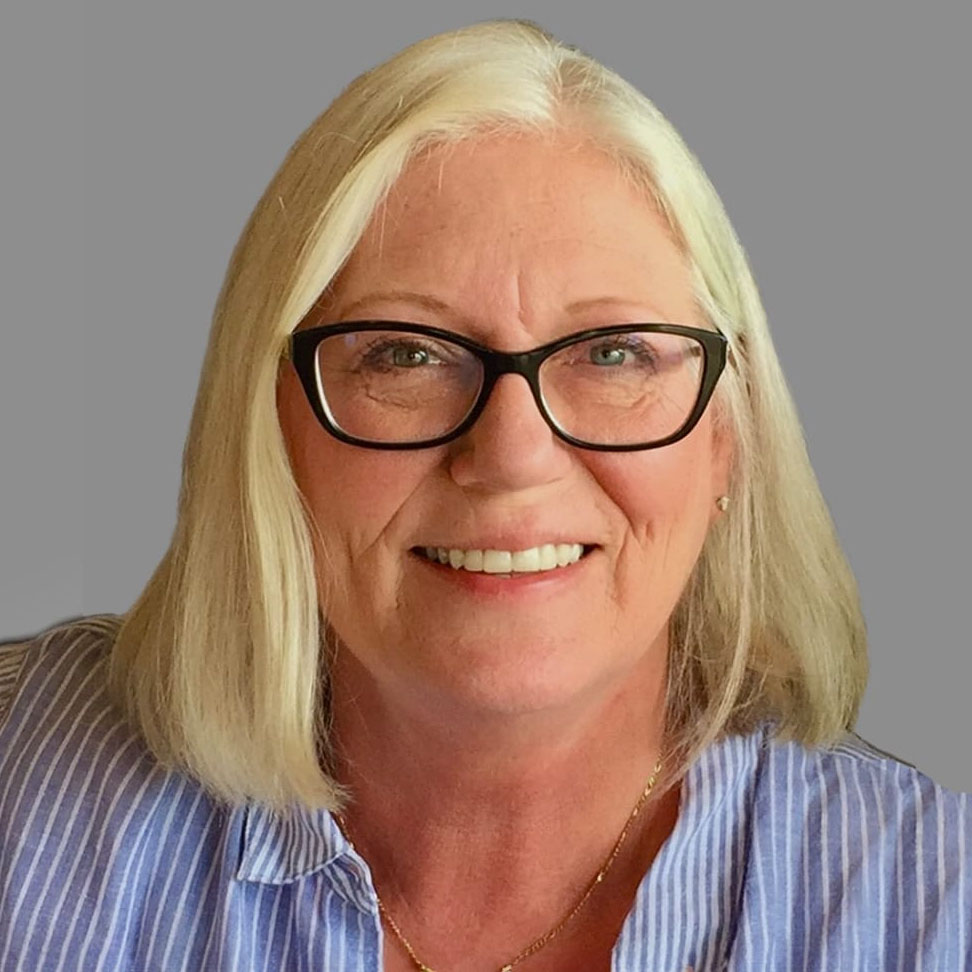 Sandy Palmeiro - Purchasing Manager